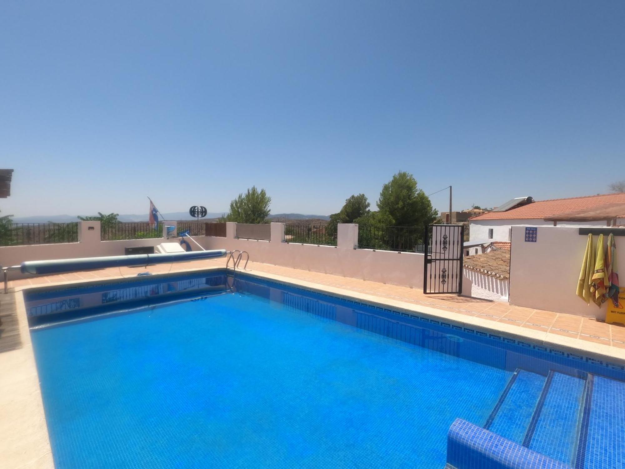 Cortijo Naturista Con Vistas-Clothing Optional Oria Luaran gambar