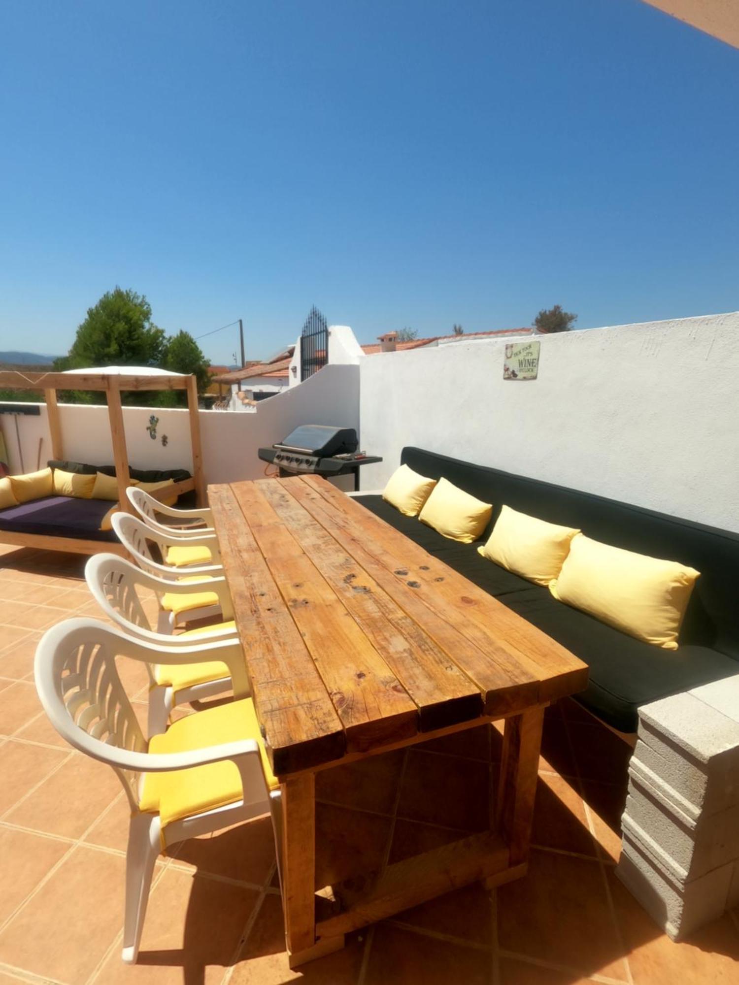 Cortijo Naturista Con Vistas-Clothing Optional Oria Luaran gambar